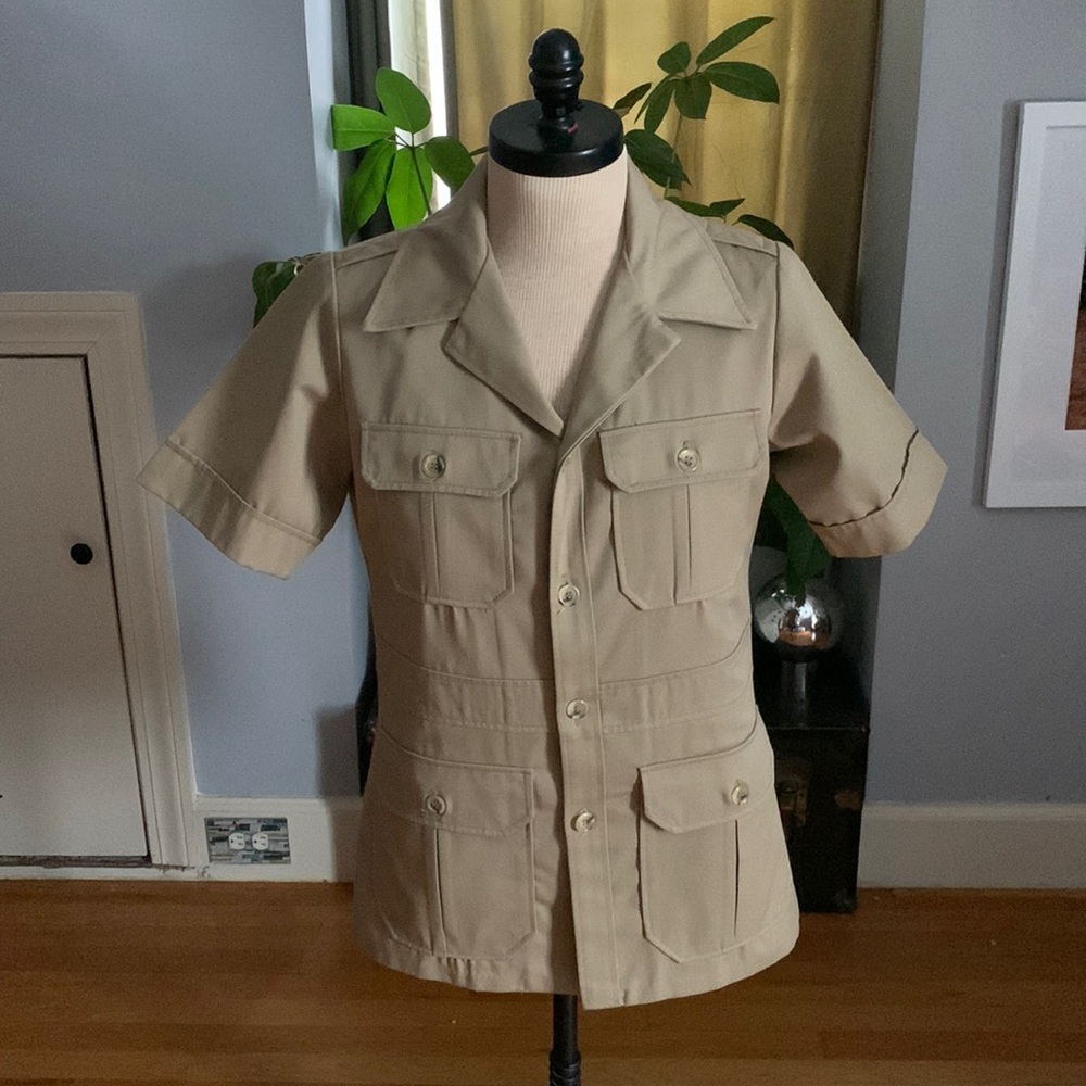 Vintage Safari 70's Levi's Panatela Button up short sleeve  Size Medium